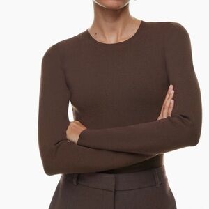 Aritzia Babaton sculpt knit chocolate brown crew neck
